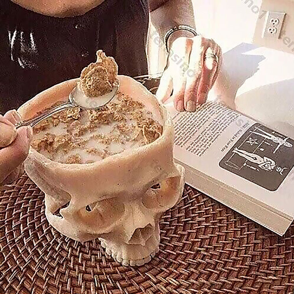 Resin Skull Bowl / flowerpot